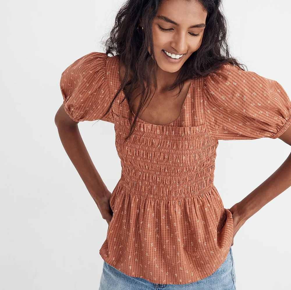 Madewell Bubble-Sleeve Smocked Peplum Top Blouse in Berry - Size 6
